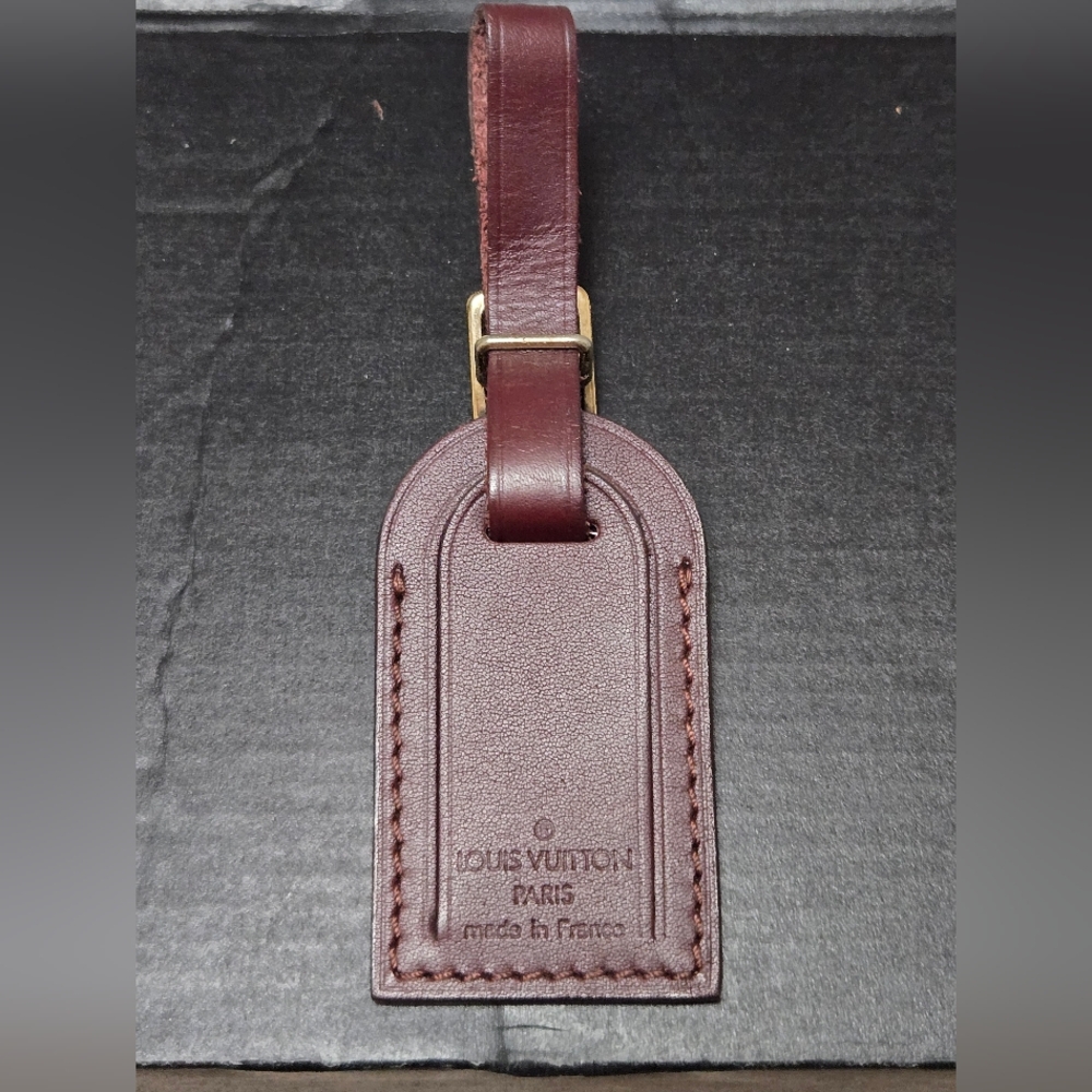 Louis Vuitton Brown Leather Luggage Tag